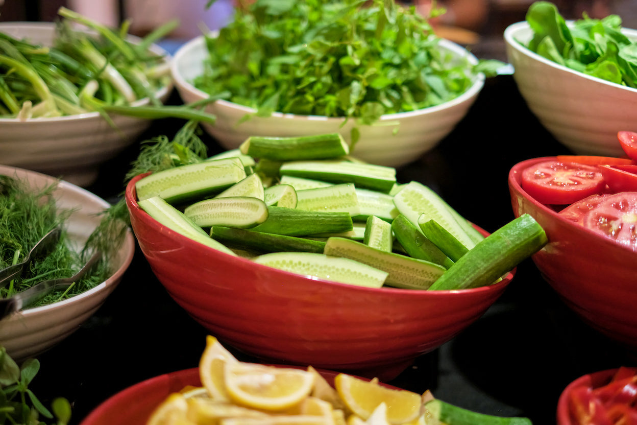 Il cibo in equilibrio: approfondimenti sulle filosofie nutrizionali occidentali e della MTC