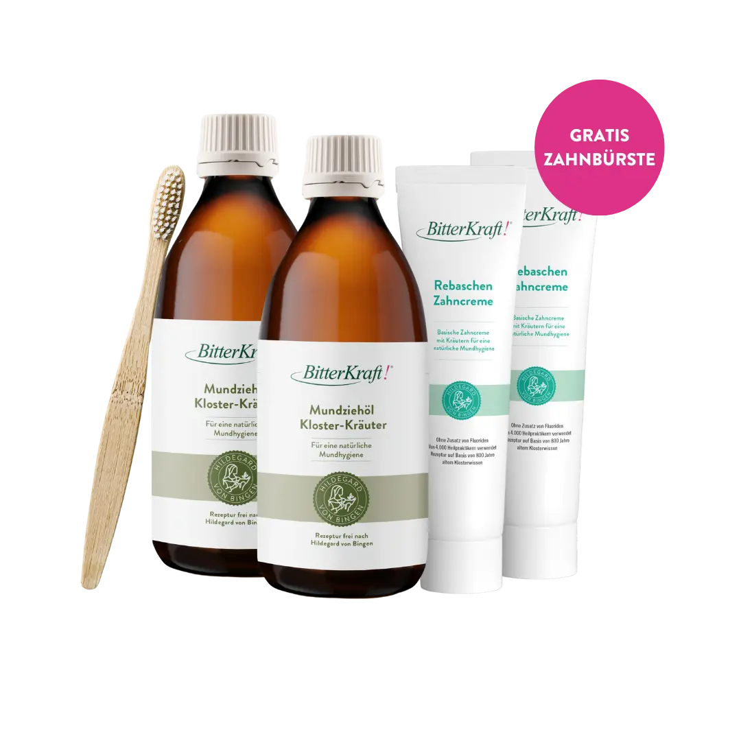 Mundhygiene mit Mundziehöl, Zahncreme und Bambus-Zahnbürste